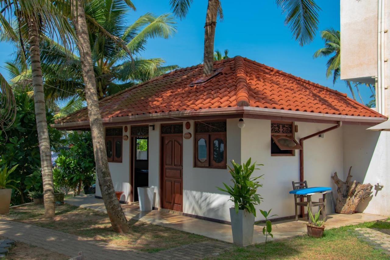 Aussie Swiss Weligama Hotel Exterior photo