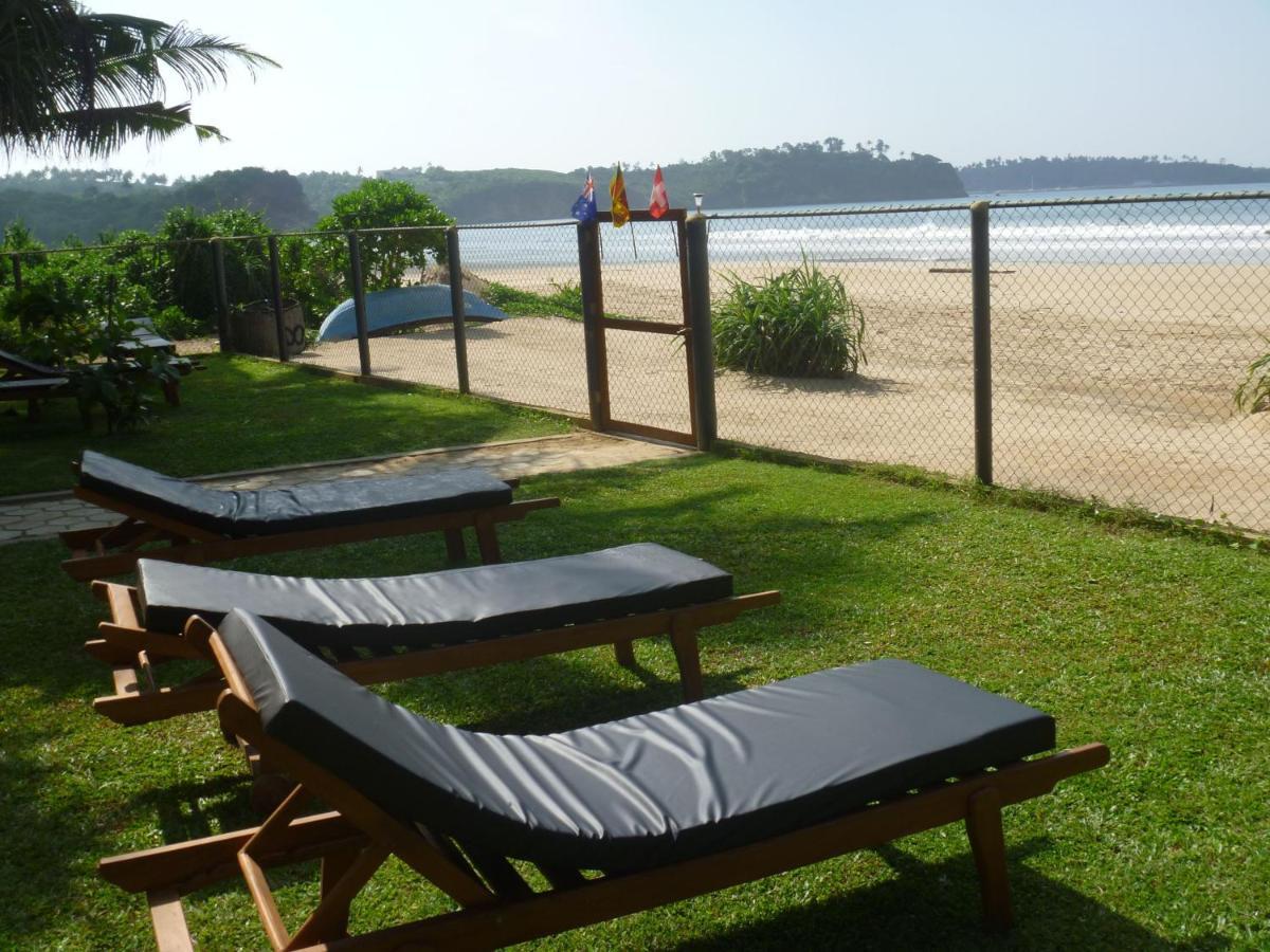 Aussie Swiss Weligama Hotel Exterior photo