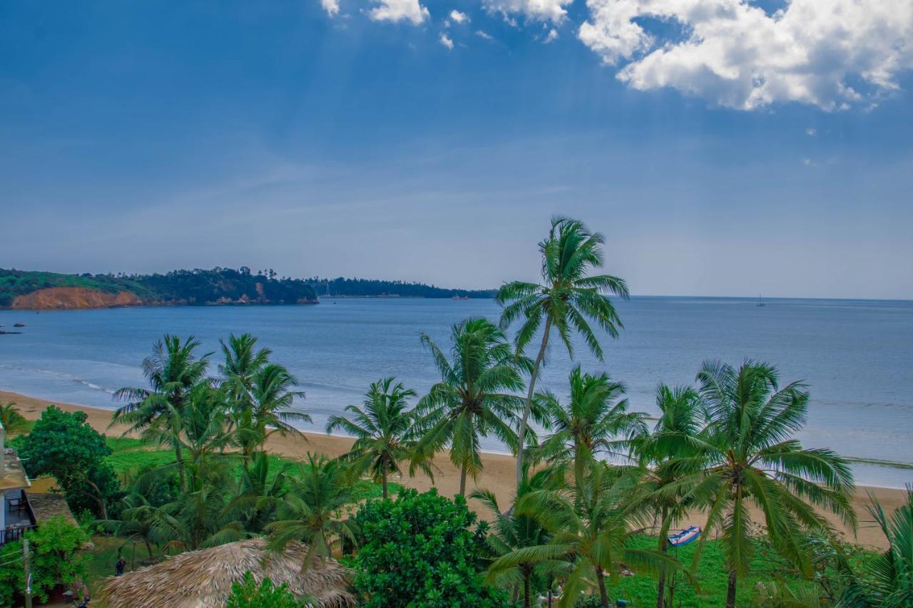 Aussie Swiss Weligama Hotel Exterior photo