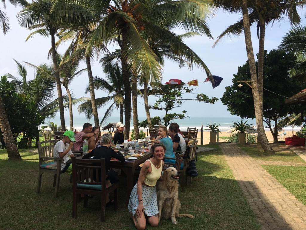 Aussie Swiss Weligama Hotel Exterior photo